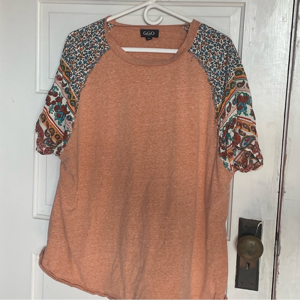 GIGI woman’s paisley boho shirt size large